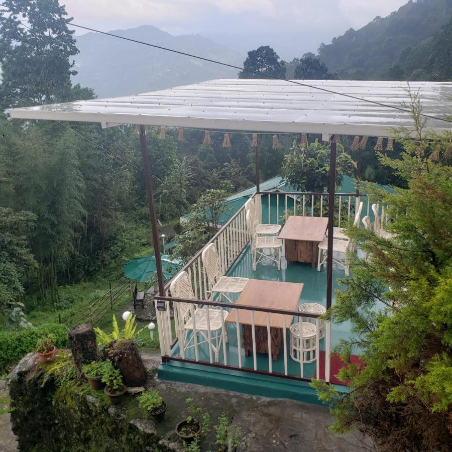 The Nettle And Fern Farmstay Пелинг Екстериор снимка